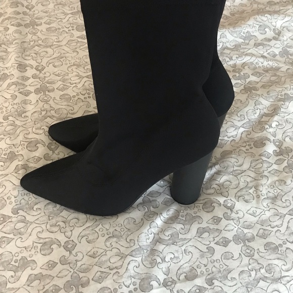 $30 - Picture 2 of 3